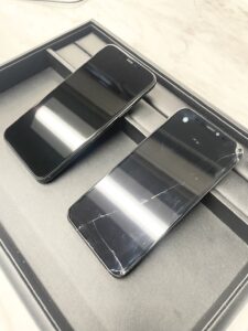 iPhone11pro　銀　フッ素　ガラス　コーティング　大阪本町