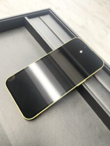 iPhone１４　セラミック　ガラス　フッ素　コーティング
